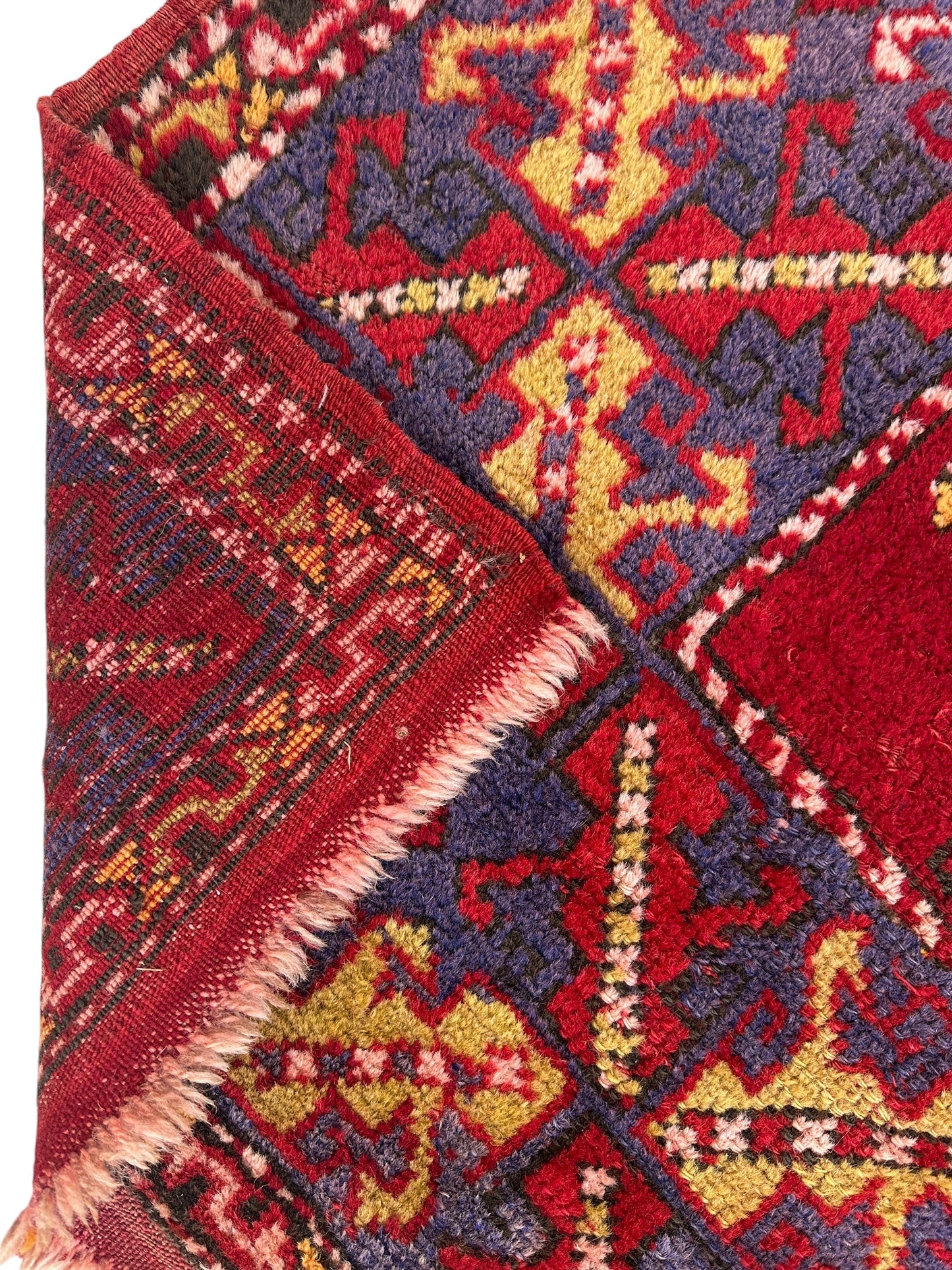 Dezgiri Anatolian Tribal Wool Rug – 5’x8’– Hand-Knotted Red Medallion Rug with Geometric Motifs