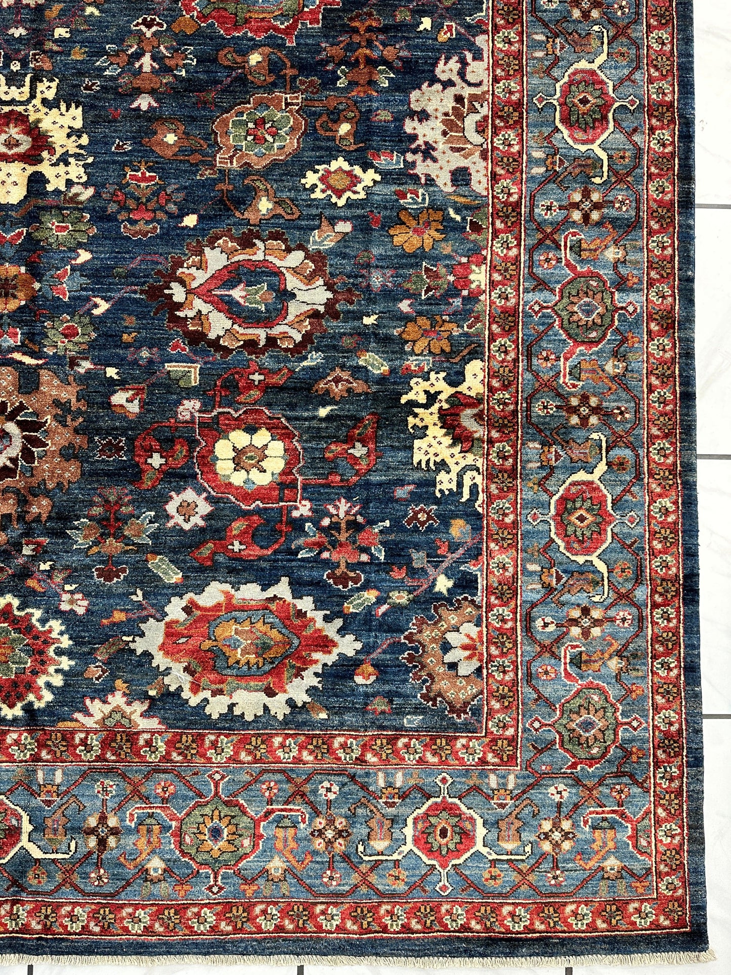 Trasitional Serapi Ghazni Wool Rug – 8' x 10’ – Intricate Floral Design