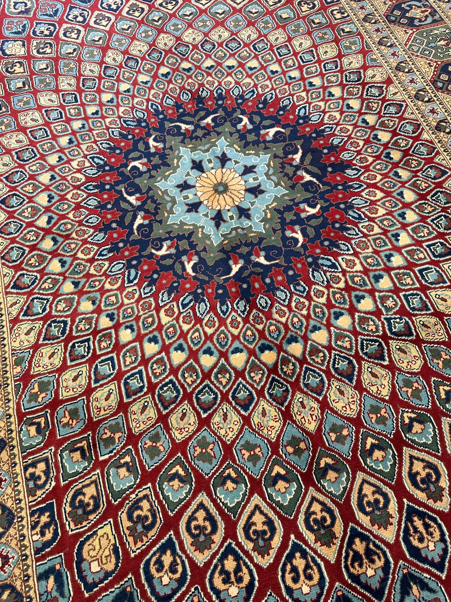 Afghani Parak Hand-Knotted Wool Rug | 6’6″ x 9’10″ Traditional Dome Motif