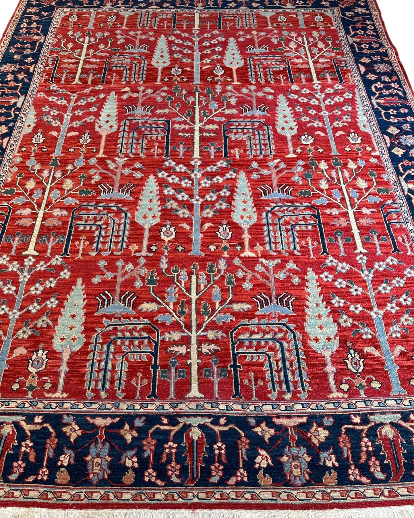 Handwoven Soumak Multicolor Wool Area Rug – 8’ x 10’