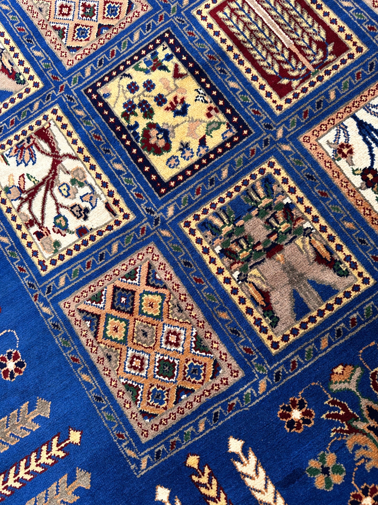 6'9″ x 10' Hand-Knotted Afghani Bakhtiari Wool Rug – Persian Garden Design – Blue & Cream