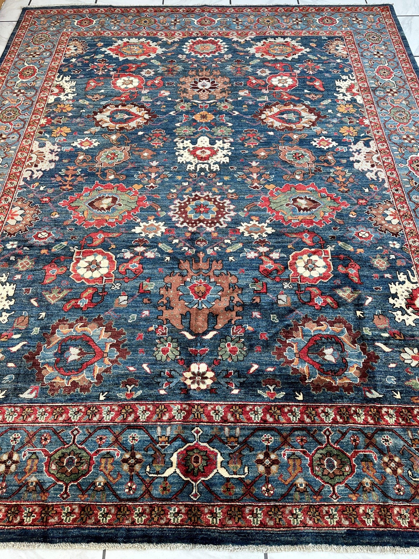 Trasitional Serapi Ghazni Wool Rug – 8' x 10’ – Intricate Floral Design