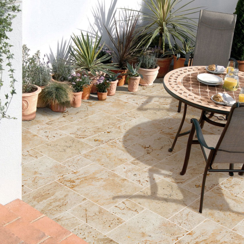 Light Antique Travertine Pattern Tumbled Pavers - Full Truckload