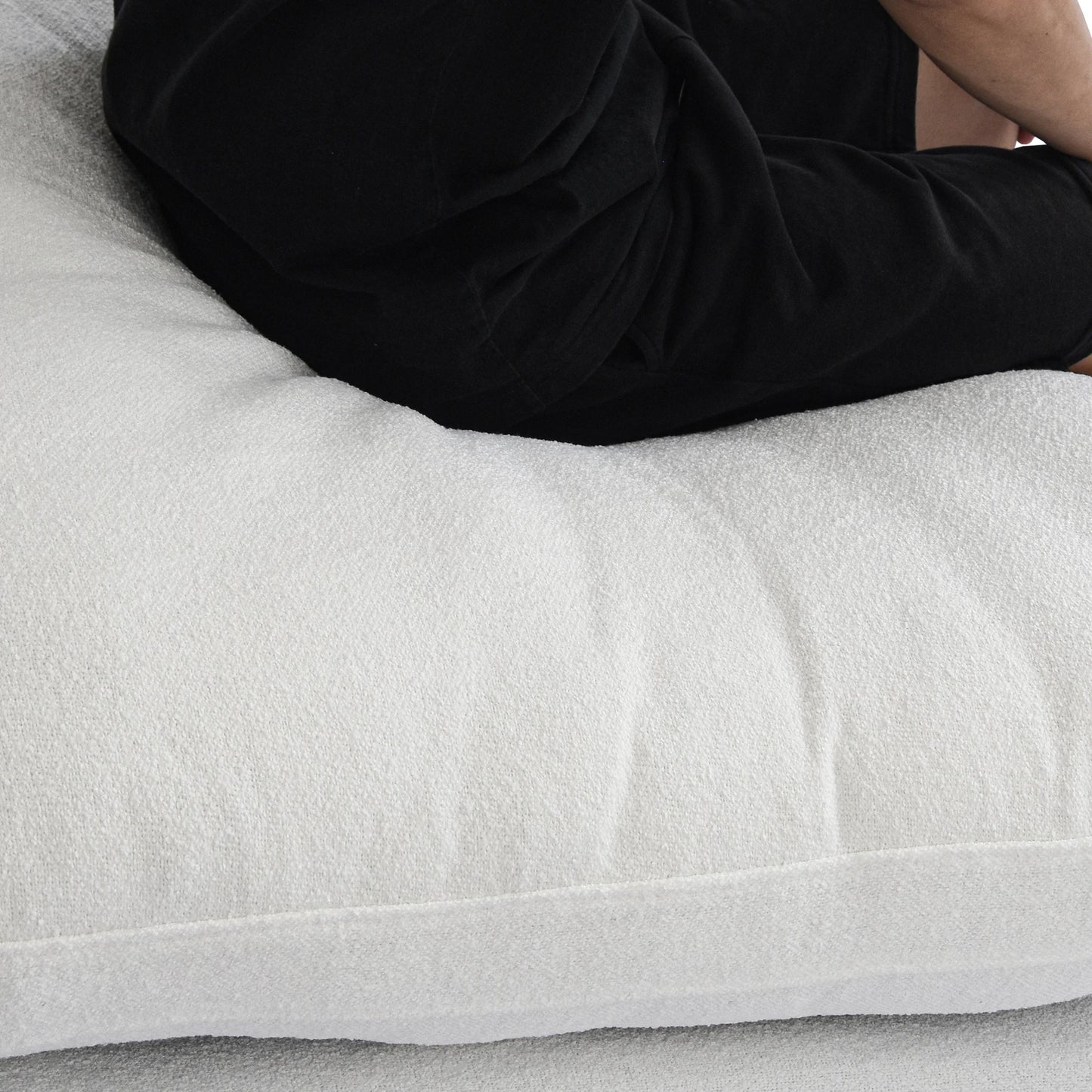 ☁️ The Iconic Cloud Modular Sectional: The Ultimate U-Shaped Comfort.