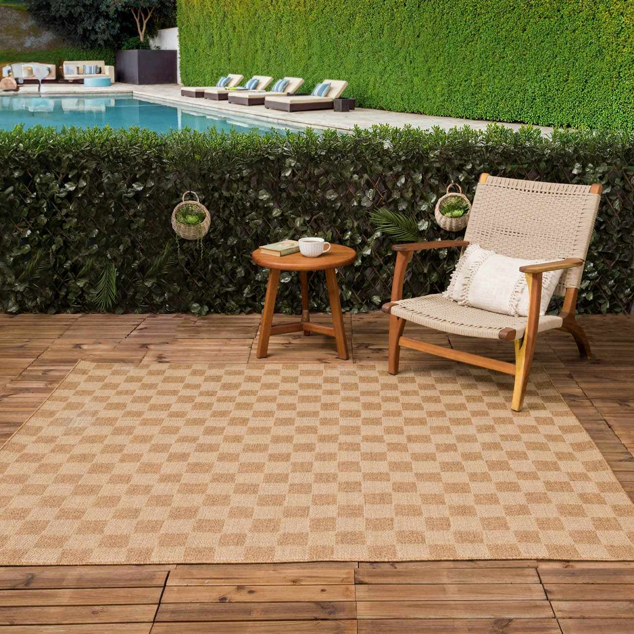 Kuval Checkered Brown Rug