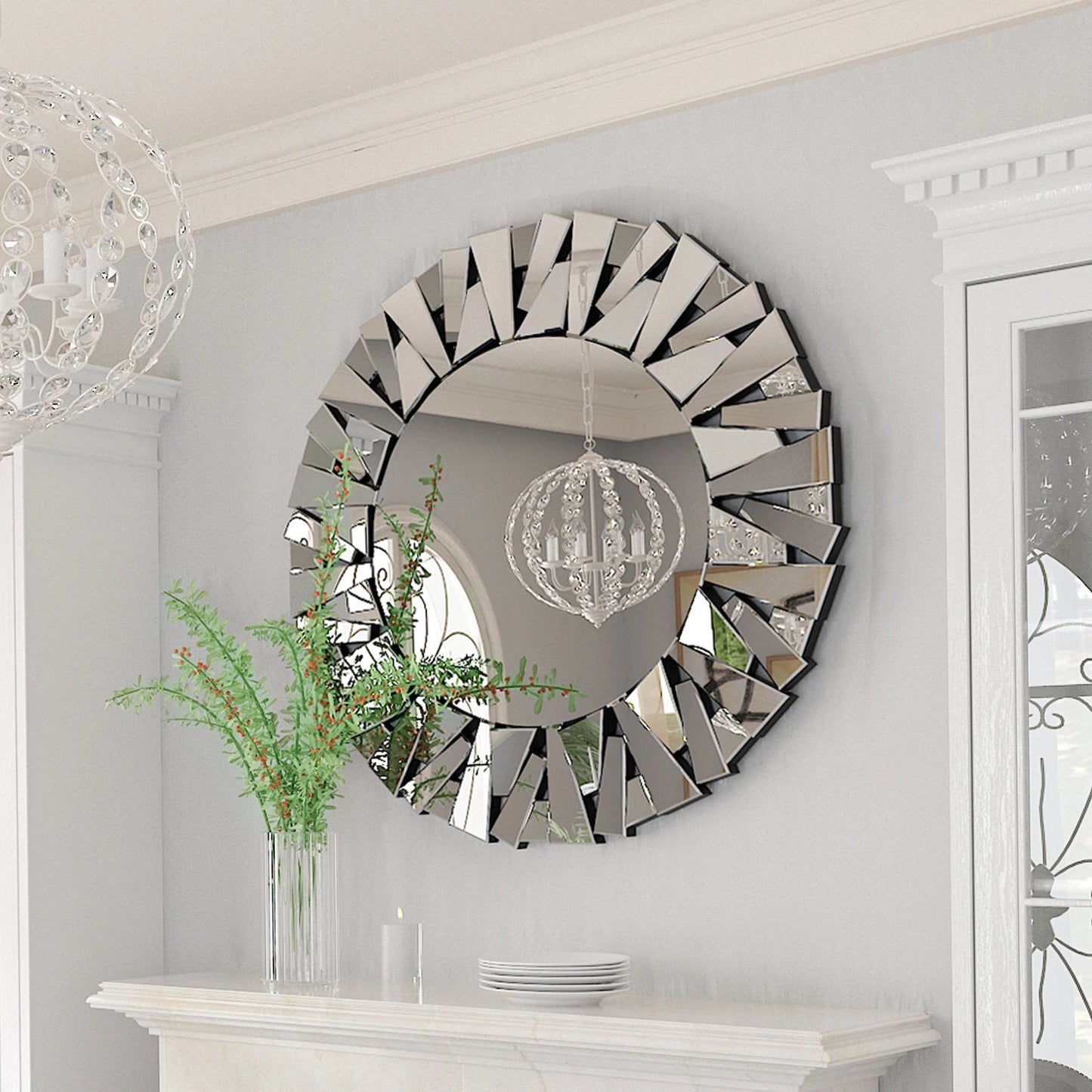 Celeste 32” Radiance Mirror – A Sunburst of Sophistication