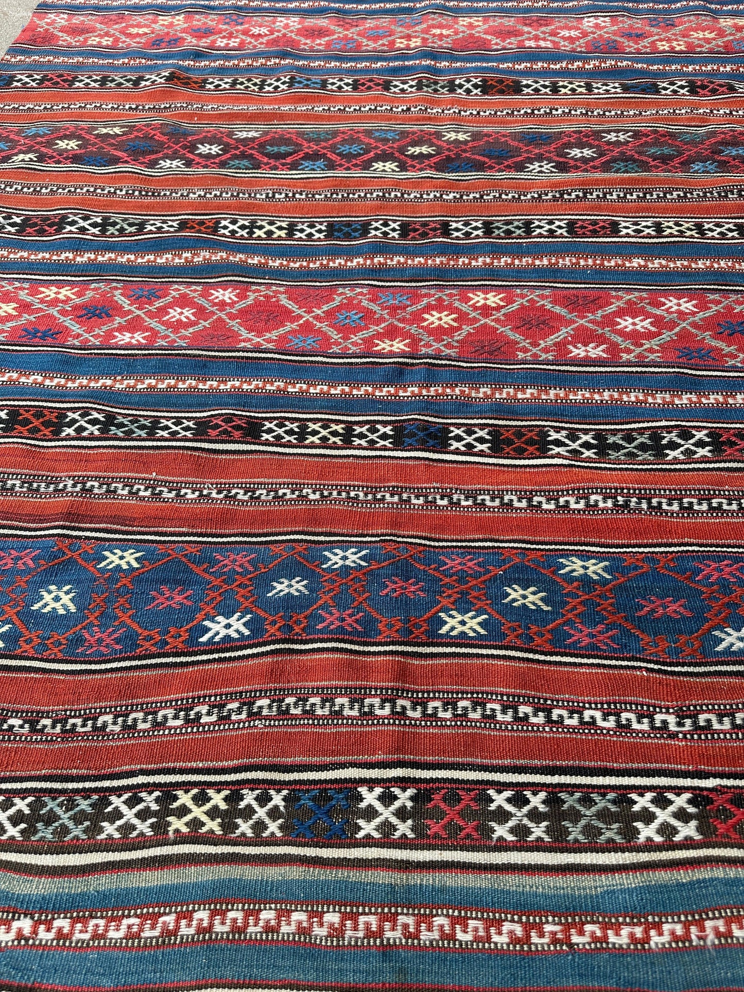 Antique Caucasian Shahsavan Soumak Rug 4’9” x 7’4”