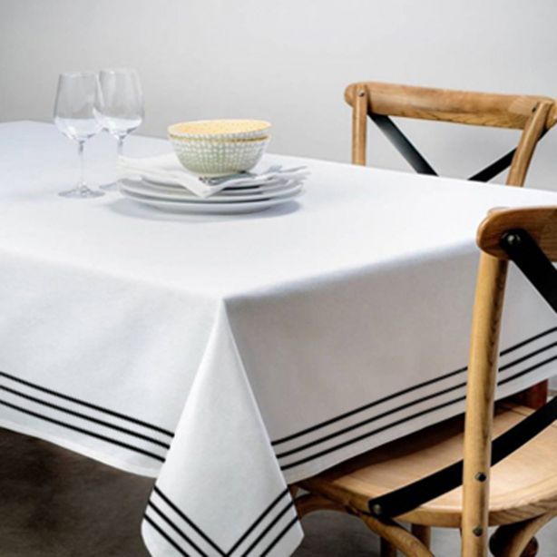 Triple Embroidery Border Sateen Poly Cotton Solid Table Cloth