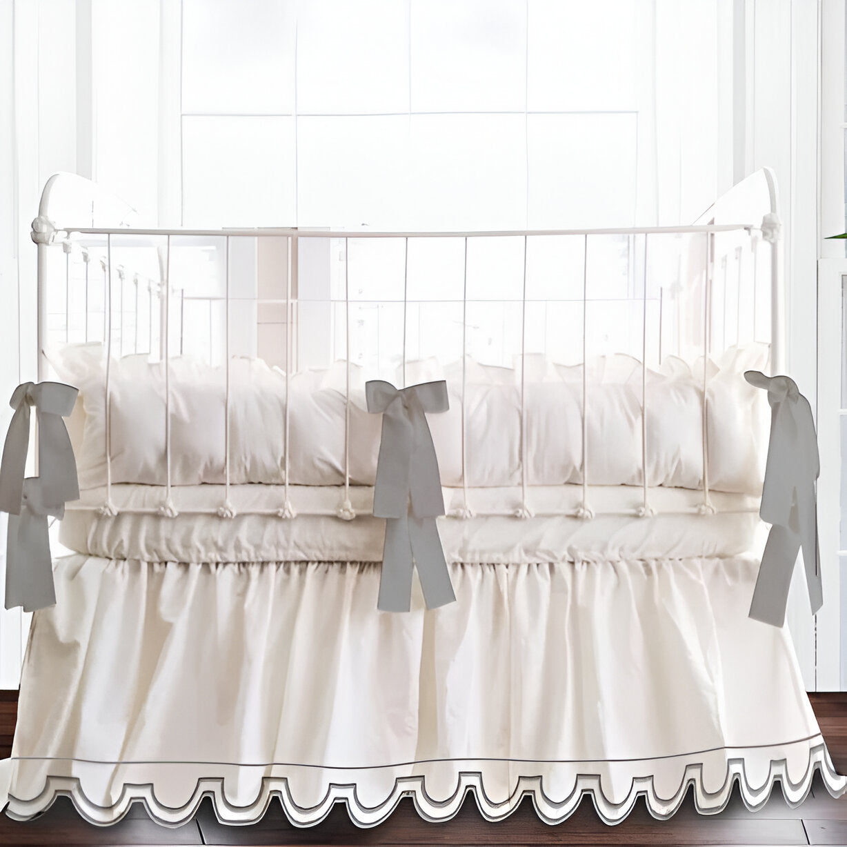 U Shape Scallop Embroidery Cotton Gathered Crib Skirt