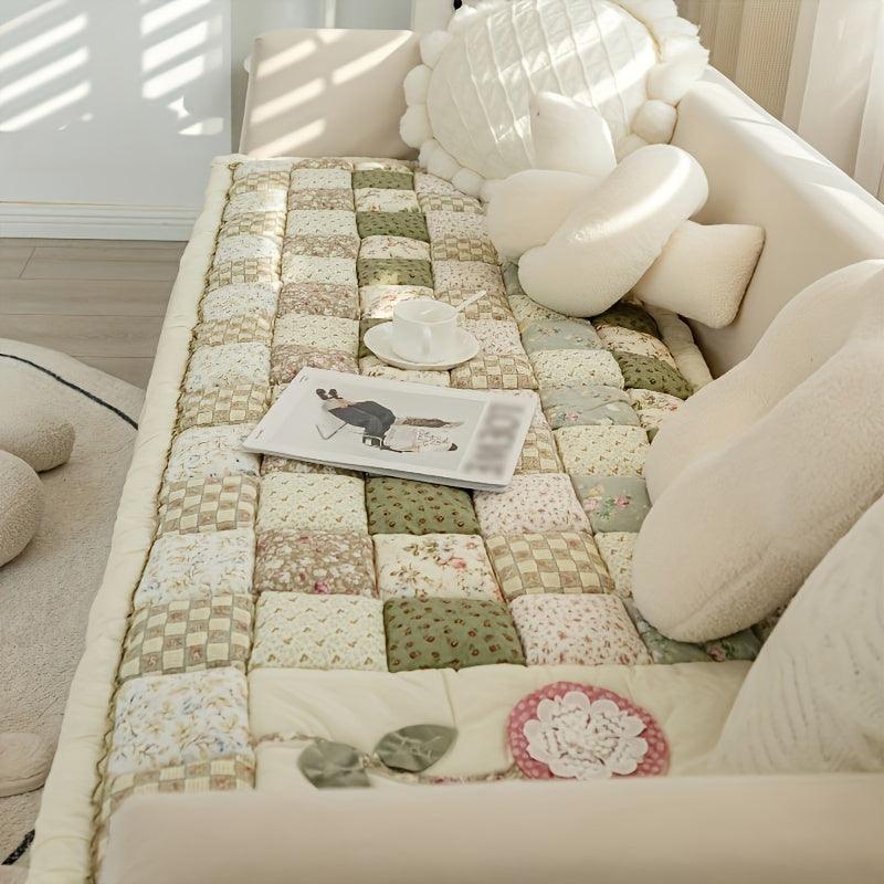 Boho-Chic Sofa Cover for Dogs, Thick Non-Slip & Pet-Friendly
