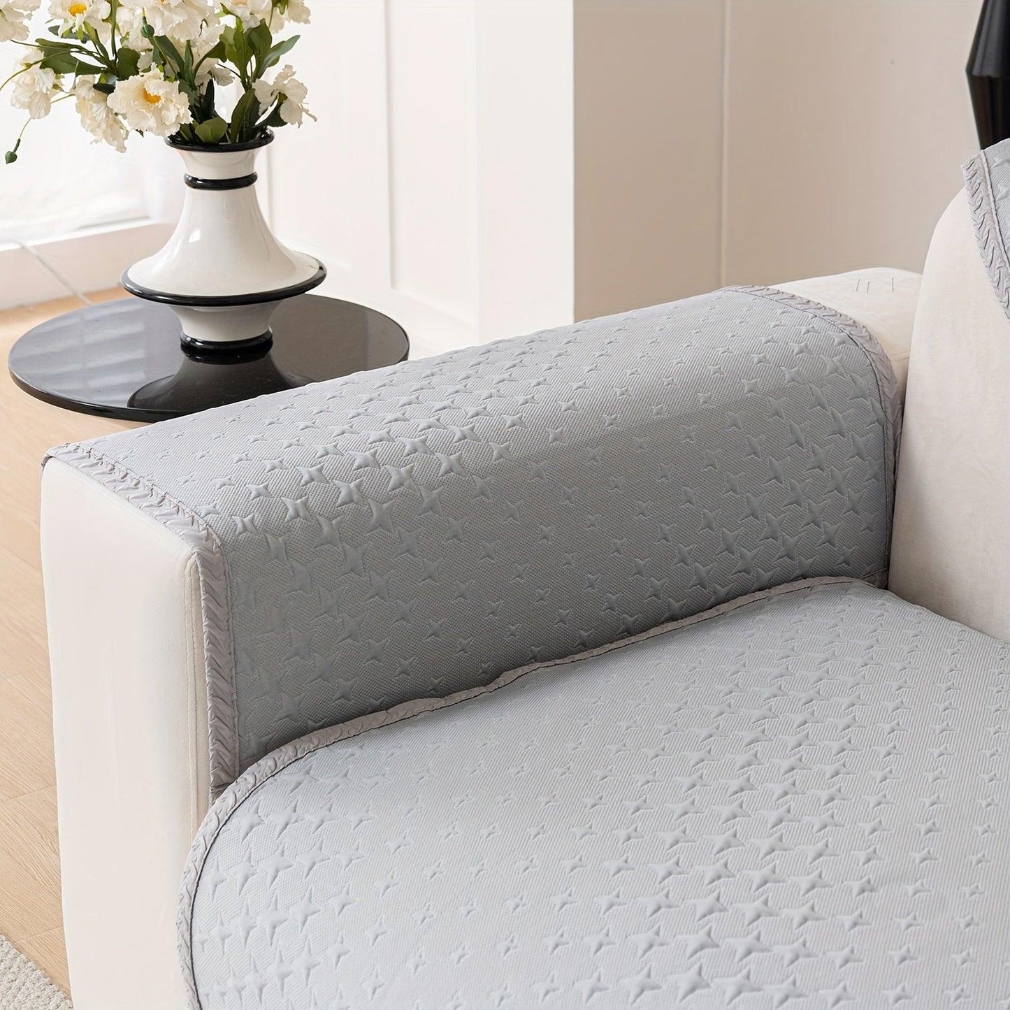 Summer Cooling Silk Non-slip Sofa Cover- Couch Cover for Dogs