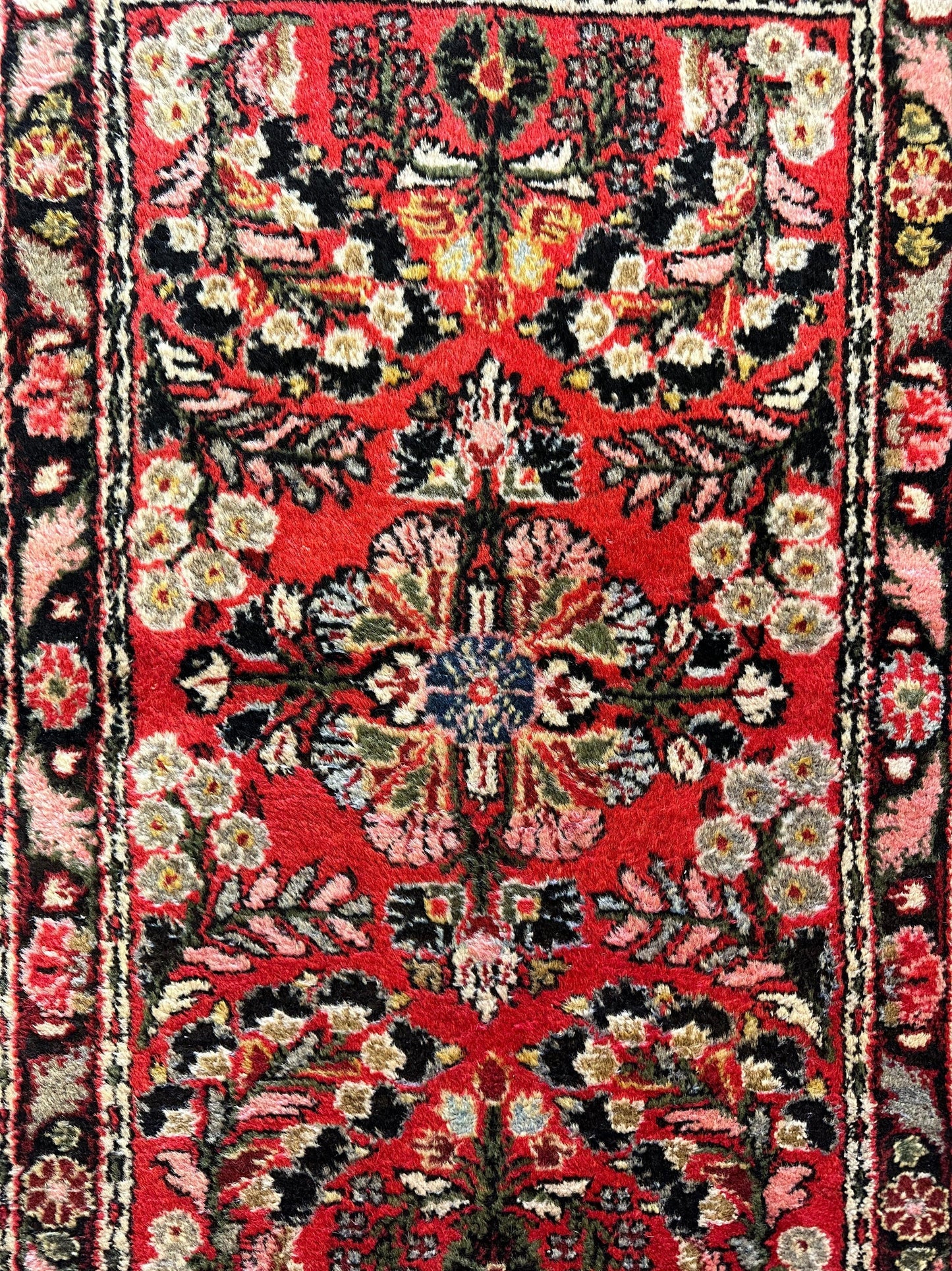 Exquisite Small Sarouk Rug 1'10''x3 Ft