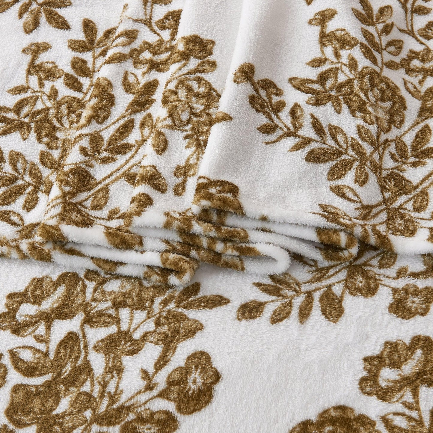 4-Piece Printed Plush Sheet - Velvet Luxe Lattice Collection