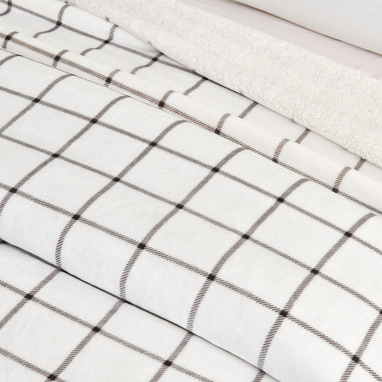 Velvet Plush Sherpa Luxury Bed Blanket - Kinsley Collection