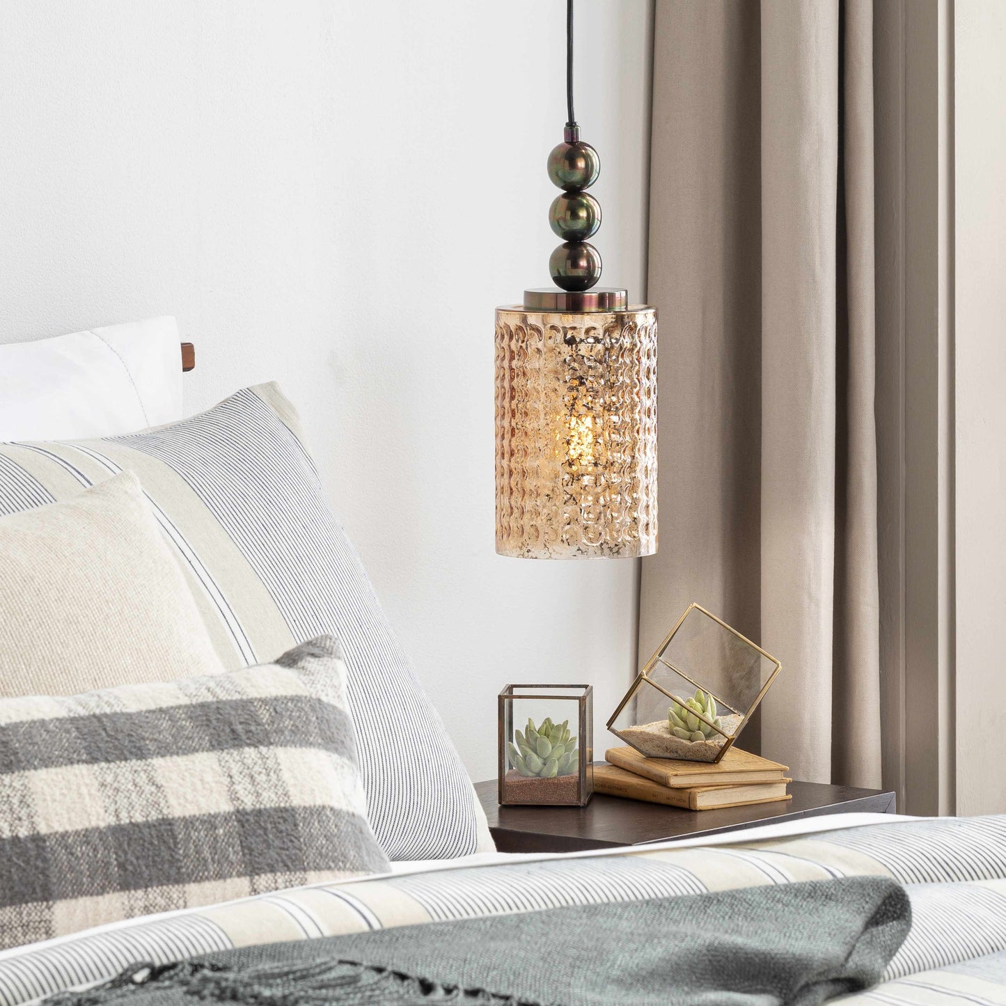 Guinacotan Ceiling Lighting - Clearance