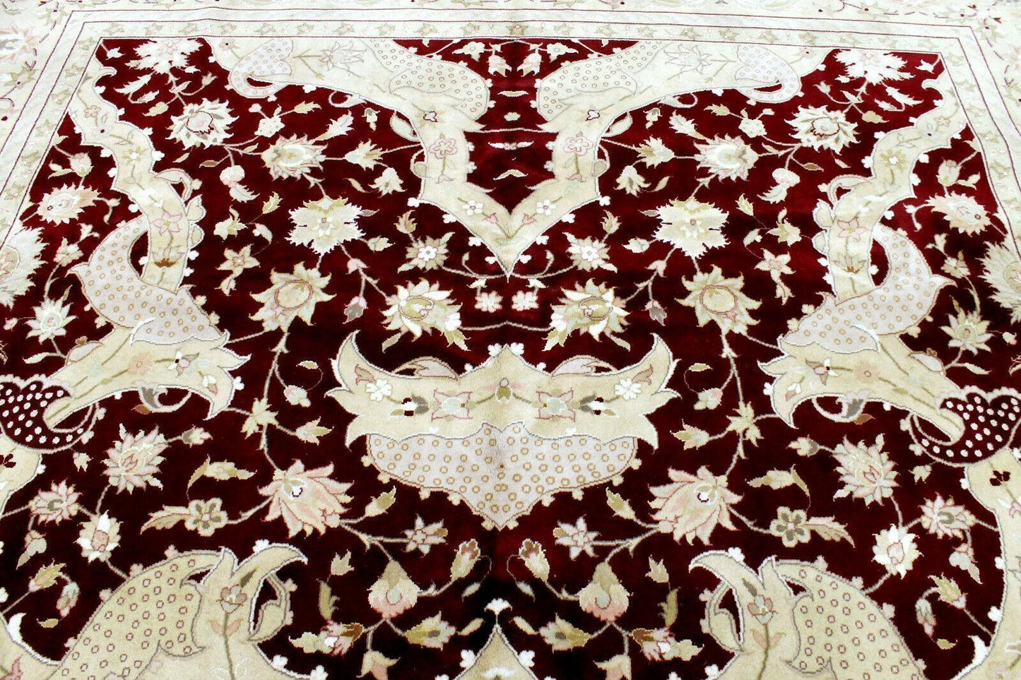 Hand-Knotted Pak-Ziegler Wool Rug – 8'7" x 11'7" – Traditional Design, Warm Earth Tones