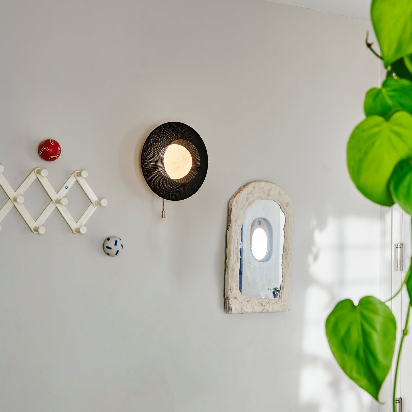 Helios Sconce