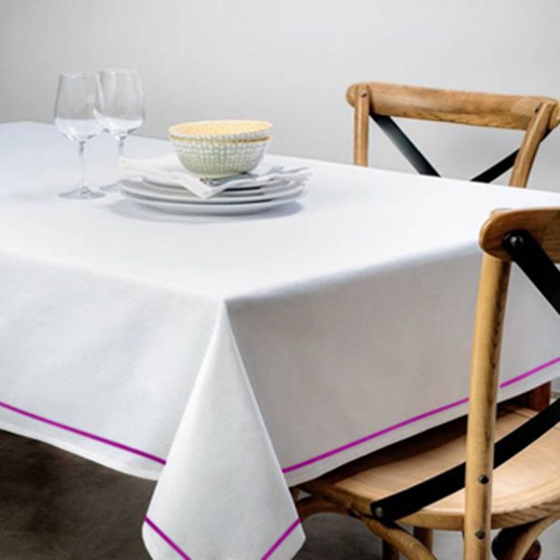 Single Embroidery Border Sateen Poly Cotton Solid Table Cloth