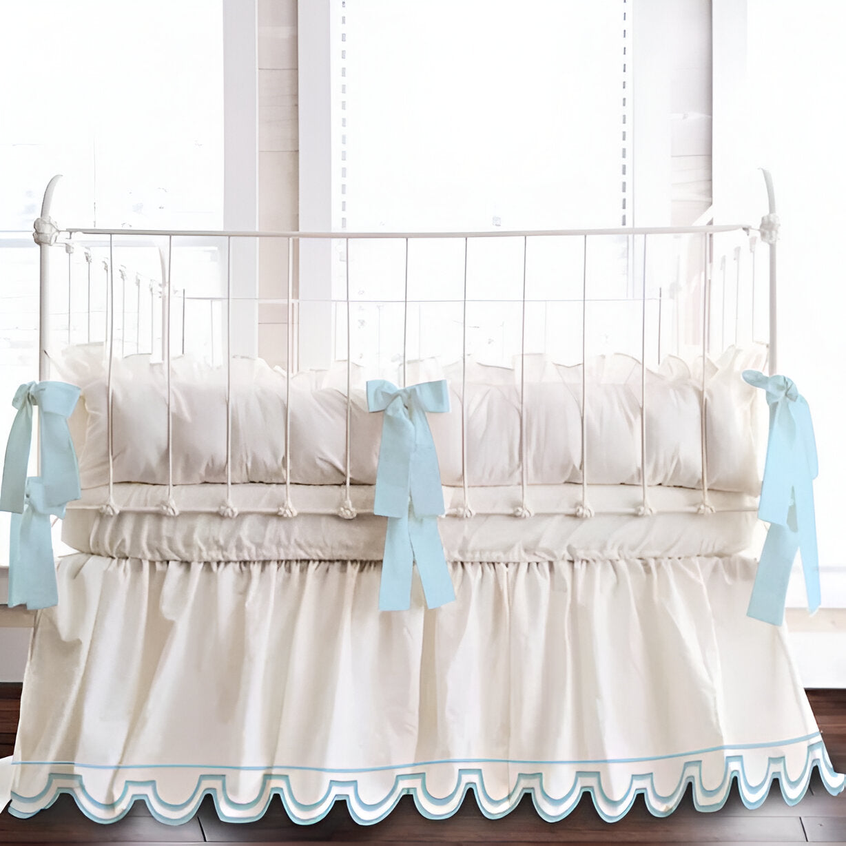 U Shape Scallop Embroidery Cotton Gathered Crib Skirt