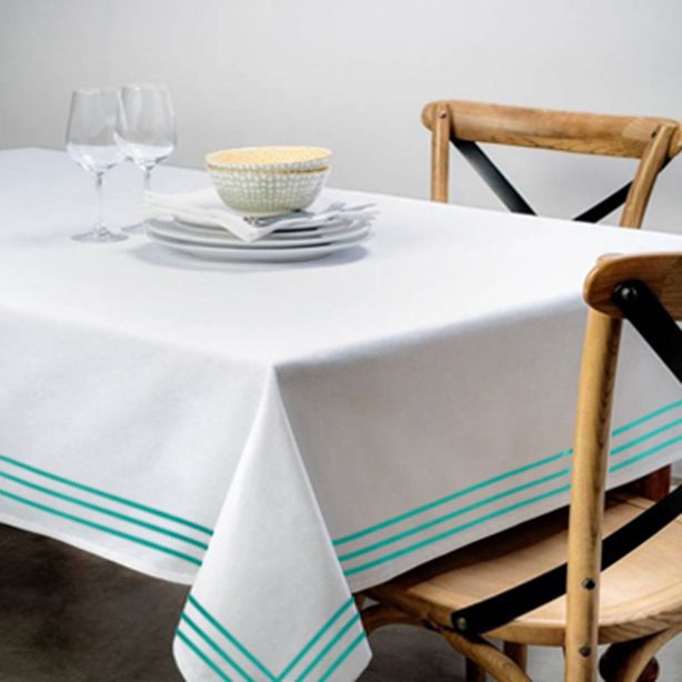 Triple Embroidery Border Sateen Cotton Solid Table Cloth