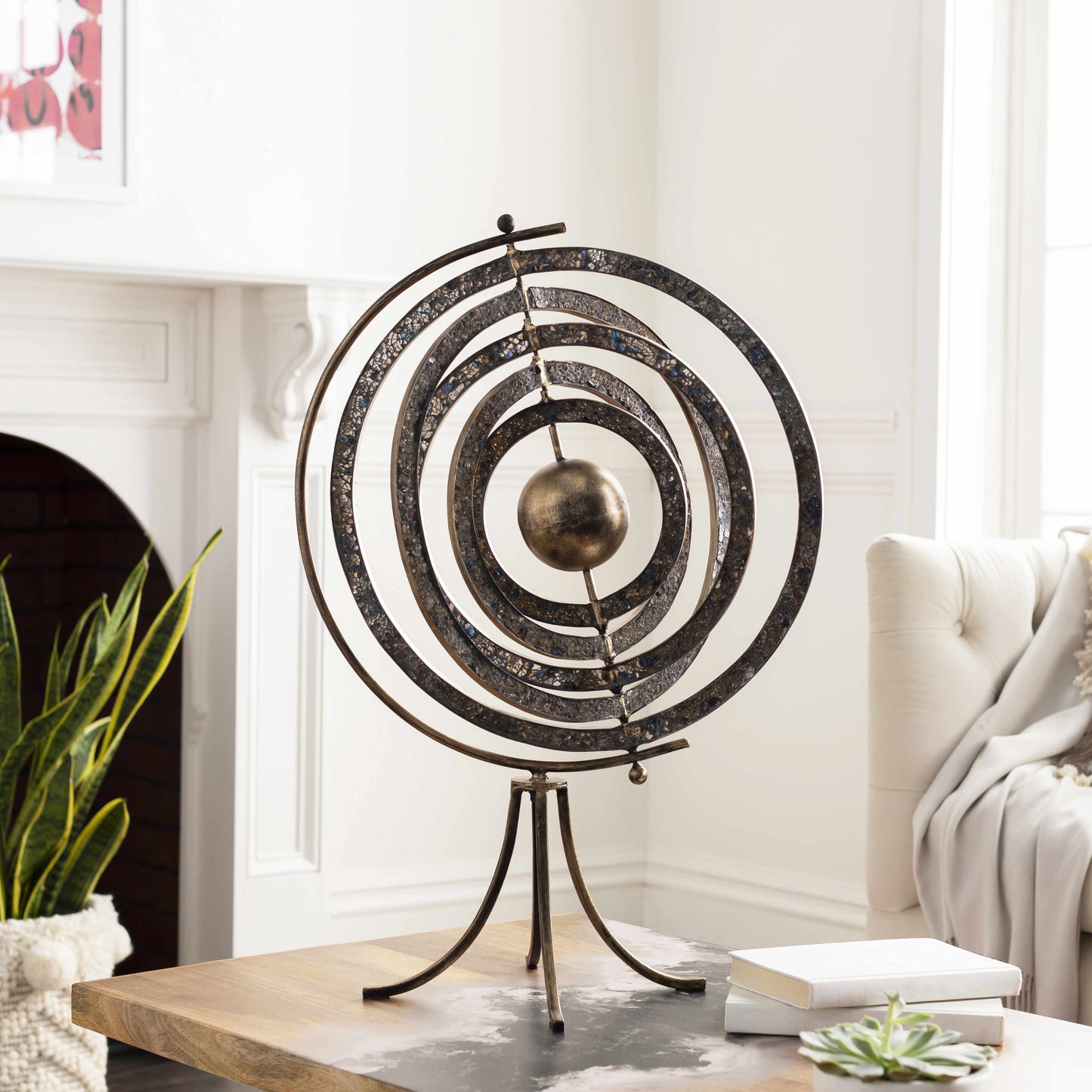 Linntown Antique Gold Circular Metal Sculpture