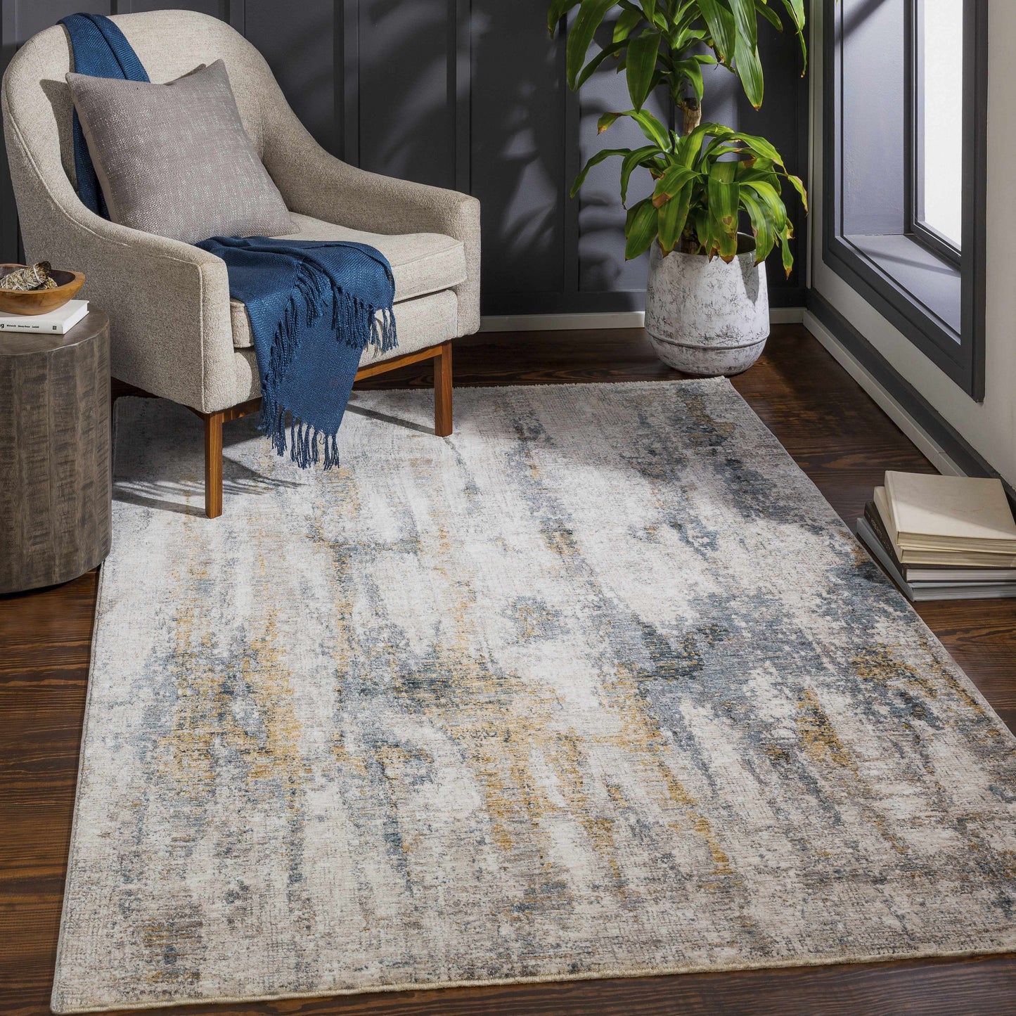 Lurnea Luxe Fringe Rug